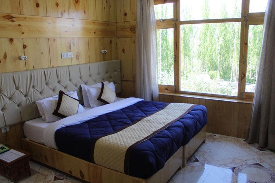 Kanishka Hotel Ladakh By Lexstays เลห์ ภายนอก รูปภาพ
